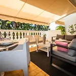 Calme Absolu, élégant Et Arboré Avec Piscine * Cannes