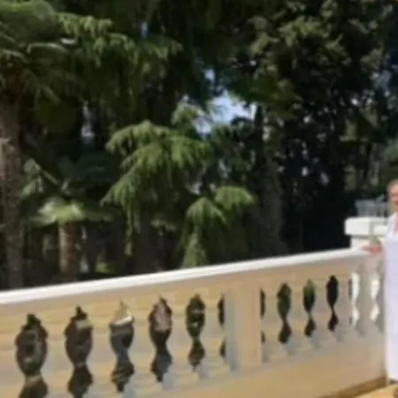 Apartamento Calme Absolu, élégant Et Arboré Avec Piscine *