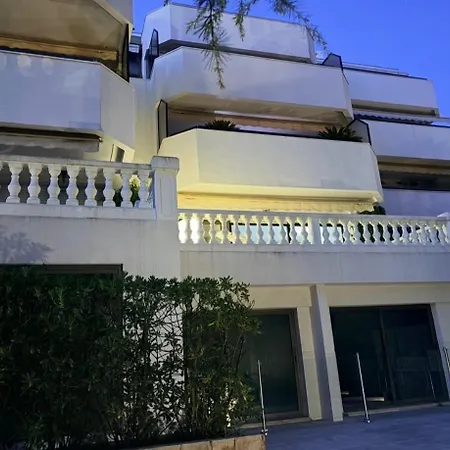 Calme Absolu, Elegant Et Arbore Avec Piscine Apartment *